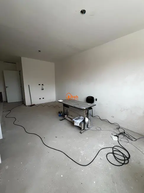 Apartamento com 1 quarto à venda, 50m2 em Parque São Vicente, Maua - SP - imagem 4 Foto 4 de Apartamento com 1 quarto à venda, 50m2 em Parque São Vicente, Maua - SP