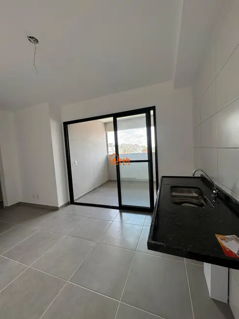 Foto 3 de Apartamento com 2 quartos à venda, 45m2 em Vila Assis Brasil, Maua - SP