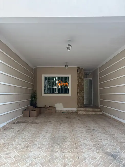 Foto 3 de Sobrado com 3 quartos à venda, 203m2 em Parque São Vicente, Maua - SP