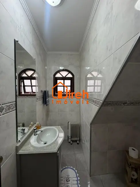 Foto 8 de Sobrado com 3 quartos à venda, 179m2 em Jardim Campo Verde, Maua - SP