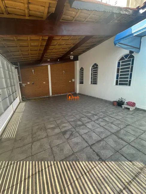 Foto 1 de Casa com 2 quartos à venda, 175m2 em Vila Nossa Senhora das Vitórias, Maua - SP