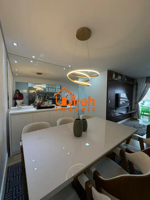 Foto 2 de Apartamento com 3 quartos à venda, 77m2 em Jardim Pilar, Maua - SP