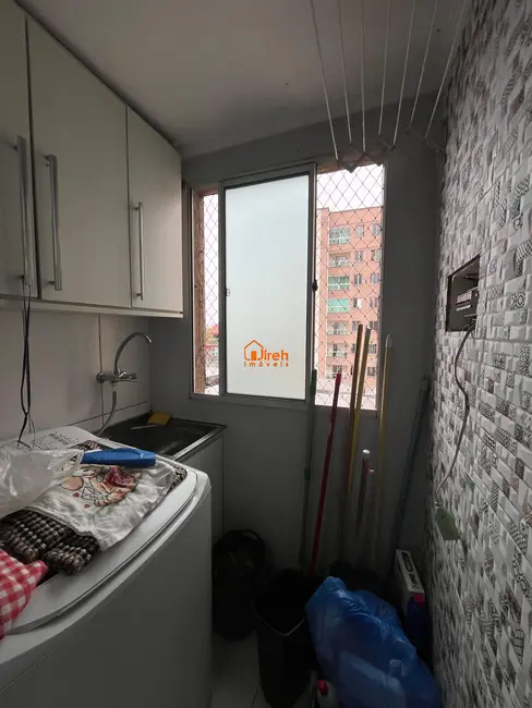 Foto 9 de Apartamento com 3 quartos à venda, 63m2 em Parque São Vicente, Maua - SP