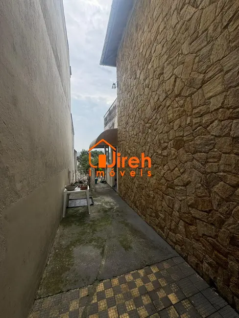 Sobrado com 2 quartos à venda, 143m2 em Centro Alto, Ribeirao Pires - SP - imagem 6 Foto 6 de Sobrado com 2 quartos à venda, 143m2 em Centro Alto, Ribeirao Pires - SP