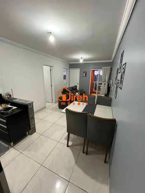 Foto 2 de Apartamento com 2 quartos à venda, 50m2 em Jardim Pilar, Maua - SP