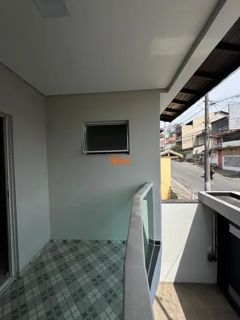 Foto 8 de Sobrado com 3 quartos à venda, 200m2 em Jardim Guapituba, Maua - SP