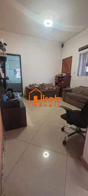 Foto 2 de Casa com 2 quartos à venda, 128m2 em Vila Assis Brasil, Maua - SP