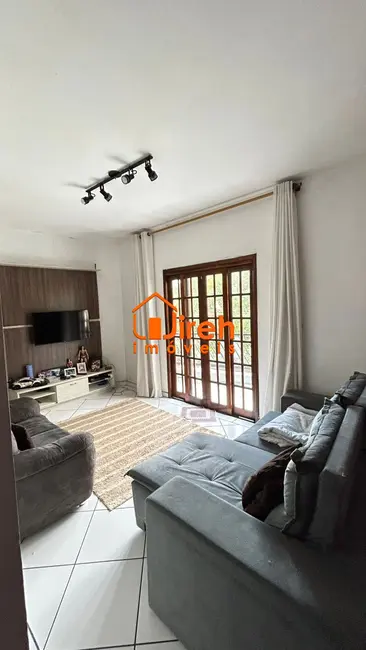 Foto 9 de Sobrado com 3 quartos à venda, 199m2 em Vila Bocaina, Maua - SP