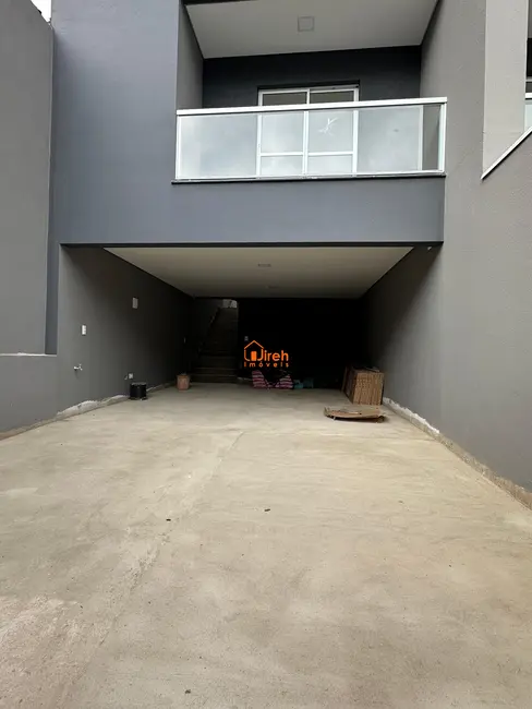 Foto 4 de Sobrado com 3 quartos à venda, 151m2 em Vila Assis Brasil, Maua - SP