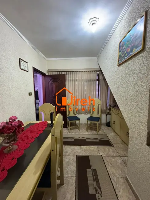 Foto 7 de Sobrado com 4 quartos à venda, 244m2 em Jardim Aracy, Maua - SP