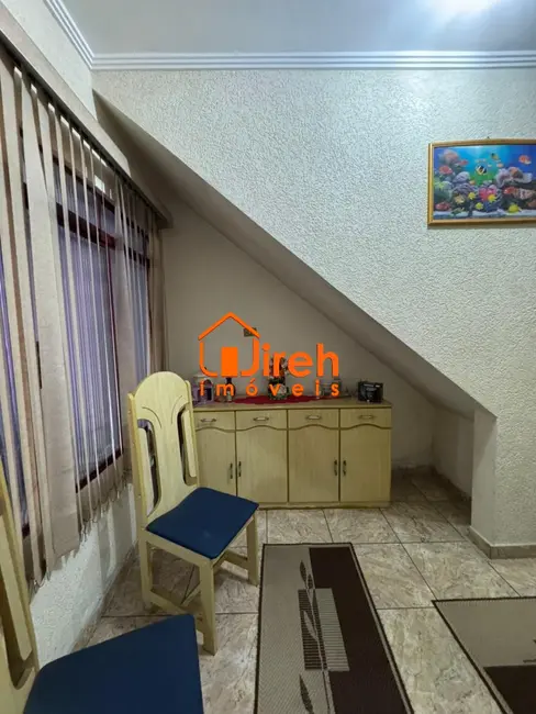 Foto 5 de Sobrado com 4 quartos à venda, 244m2 em Jardim Aracy, Maua - SP