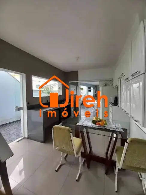 Foto 5 de Sobrado com 2 quartos à venda, 175m2 em Jardim Guapituba, Maua - SP