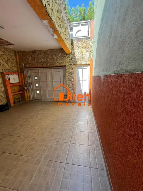 Foto 2 de Sobrado com 2 quartos à venda, 117m2 em Jardim Nóbrega, Maua - SP