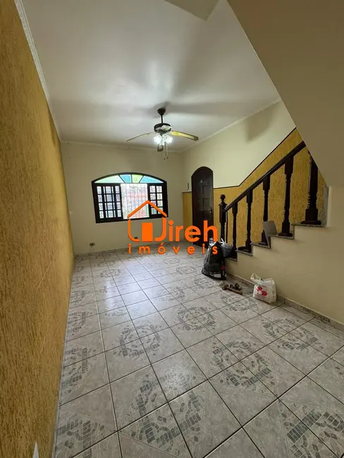 Foto 2 de Sobrado com 3 quartos à venda, 221m2 em Jardim Santa Lídia, Maua - SP