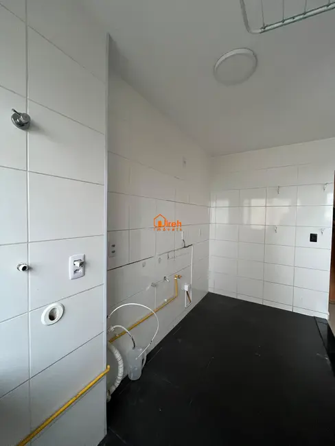 Foto 4 de Apartamento com 2 quartos à venda, 43m2 em Parque São Vicente, Maua - SP