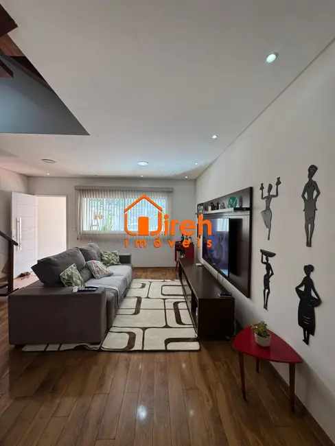 Foto 9 de Sobrado com 3 quartos à venda, 180m2 em Parque São Vicente, Maua - SP