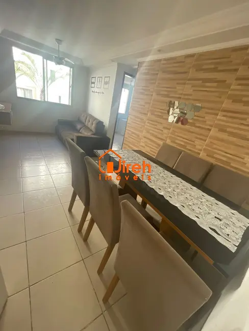 Foto 3 de Apartamento com 2 quartos à venda, 48m2 em Parque São Vicente, Maua - SP