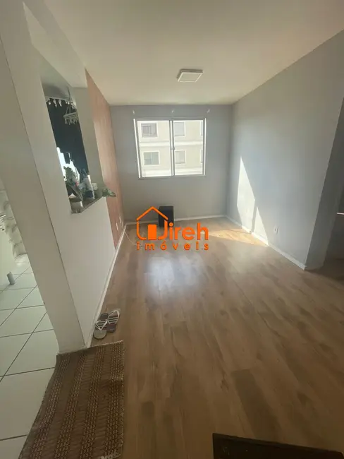 Foto 2 de Apartamento com 2 quartos à venda, 48m2 em Parque São Vicente, Maua - SP