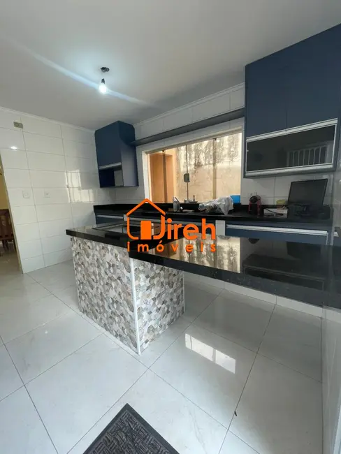 Foto 2 de Casa com 3 quartos à venda, 192m2 em Jardim Anchieta, Maua - SP