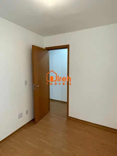 Foto 8 de Apartamento com 2 quartos à venda, 45m2 em Parque São Vicente, Maua - SP