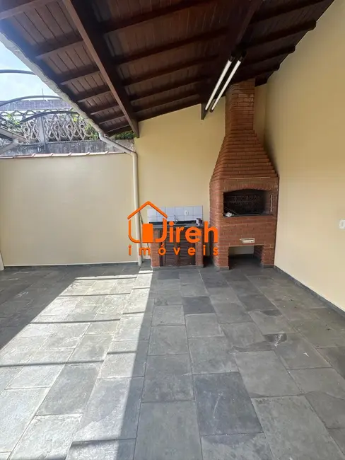 Foto 9 de Sobrado com 3 quartos à venda, 214m2 em Centro Alto, Ribeirao Pires - SP