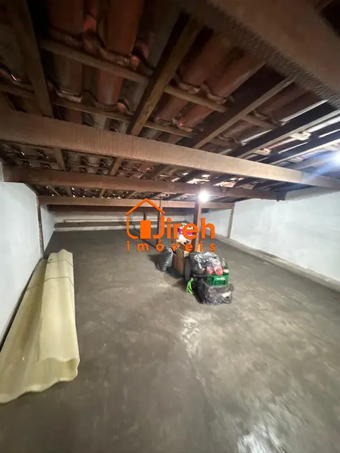 Sobrado com 4 quartos à venda, 300m2 em Vila Nossa Senhora das Vitórias, Maua - SP - imagem 2 Foto 2 de Sobrado com 4 quartos à venda, 300m2 em Vila Nossa Senhora das Vitórias, Maua - SP