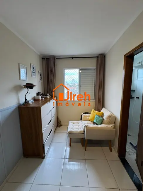 Foto 5 de Sobrado com 2 quartos à venda, 105m2 em Vila Assis Brasil, Maua - SP