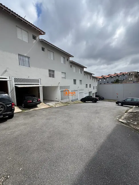 Foto 1 de Sobrado com 2 quartos à venda, 105m2 em Vila Assis Brasil, Maua - SP