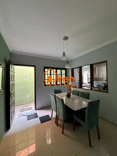 Sobrado com 2 quartos à venda, 175m2 em Jardim Primavera, Maua - SP - imagem 5 Foto 5 de Sobrado com 2 quartos à venda, 175m2 em Jardim Primavera, Maua - SP