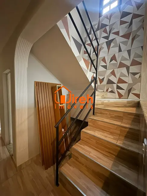 Foto 9 de Sobrado com 3 quartos à venda, 205m2 em Vila Nossa Senhora das Vitórias, Maua - SP