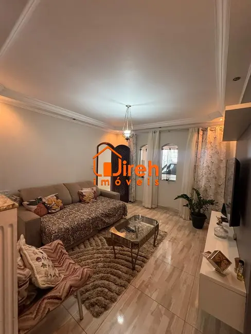 Foto 8 de Sobrado com 3 quartos à venda, 205m2 em Vila Nossa Senhora das Vitórias, Maua - SP