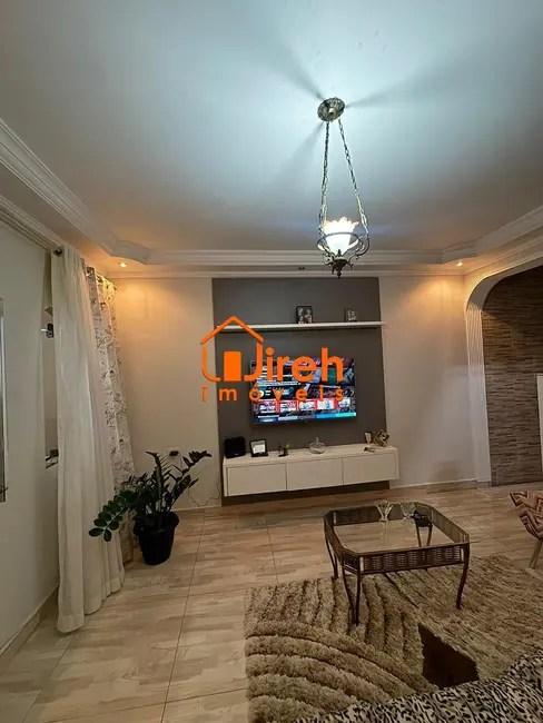 Foto 5 de Sobrado com 3 quartos à venda, 205m2 em Vila Nossa Senhora das Vitórias, Maua - SP