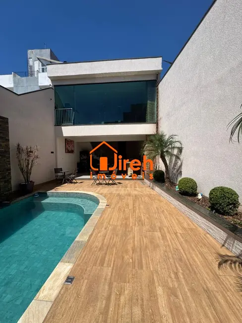 Foto 3 de Casa com 2 quartos à venda, 180m2 em Vila Emílio, Maua - SP