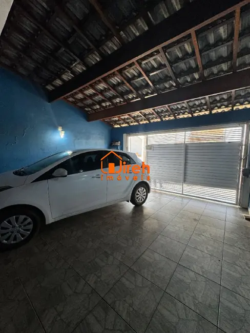 Casa com 3 quartos à venda, 130m2 em Jardim Guapituba, Maua - SP - imagem 2 Foto 2 de Casa com 3 quartos à venda, 130m2 em Jardim Guapituba, Maua - SP