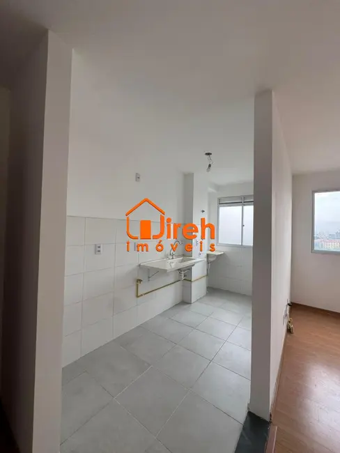 Foto 3 de Apartamento com 2 quartos à venda, 43m2 em Parque São Vicente, Maua - SP