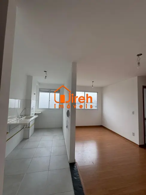 Foto 2 de Apartamento com 2 quartos à venda, 43m2 em Parque São Vicente, Maua - SP