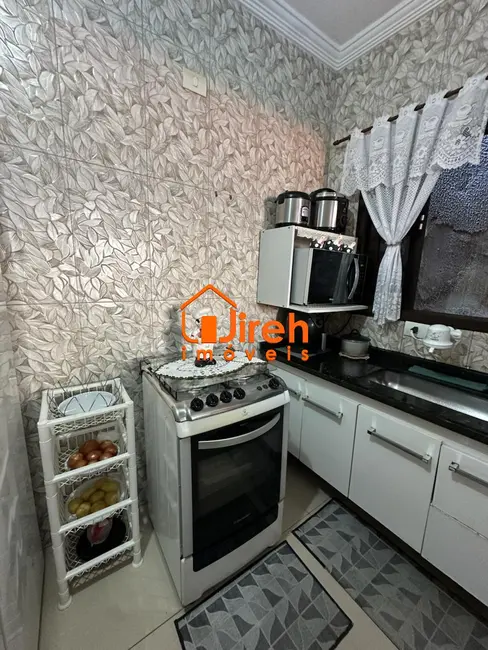 Foto 4 de Casa com 2 quartos à venda, 195m2 em Vila Assis Brasil, Maua - SP