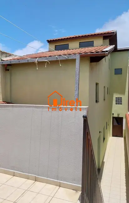 Sobrado com 4 quartos à venda, 324m2 em Jardim Las Vegas, Santo Andre - SP - imagem 3 Foto 3 de Sobrado com 4 quartos à venda, 324m2 em Jardim Las Vegas, Santo Andre - SP