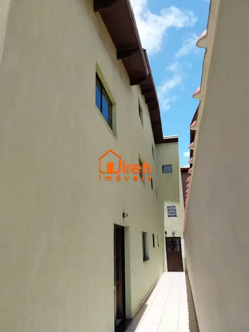 Sobrado com 4 quartos à venda, 324m2 em Jardim Las Vegas, Santo Andre - SP - imagem 7 Foto 7 de Sobrado com 4 quartos à venda, 324m2 em Jardim Las Vegas, Santo Andre - SP