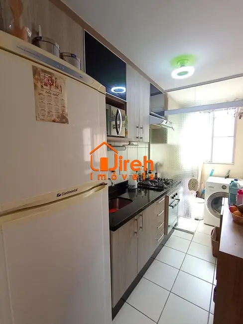 Foto 3 de Apartamento com 2 quartos à venda, 47m2 em Parque São Vicente, Maua - SP