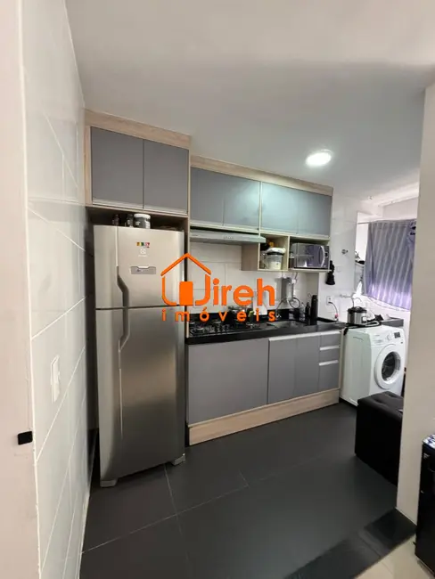 Foto 5 de Apartamento com 2 quartos à venda, 46m2 em Parque São Vicente, Maua - SP