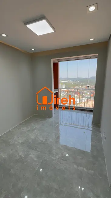 Foto 3 de Apartamento com 2 quartos à venda, 52m2 em Vila Assis Brasil, Maua - SP