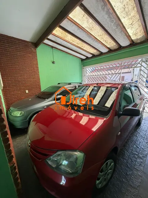 Foto 3 de Sobrado com 3 quartos à venda, 194m2 em Parque São Vicente, Maua - SP