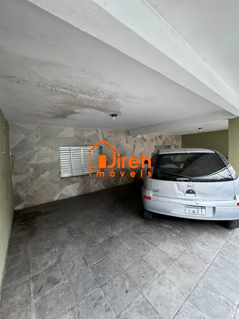 Foto 3 de Sobrado com 5 quartos à venda, 125m2 em Jardim Guapituba, Maua - SP