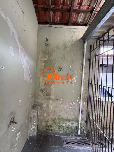 Foto 5 de Sobrado com 5 quartos à venda, 125m2 em Jardim Guapituba, Maua - SP