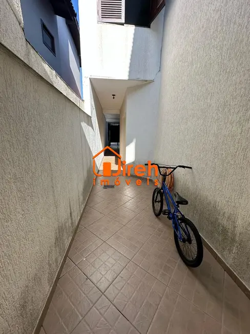 Sobrado com 3 quartos à venda, 220m2 em Jardim Haydee, Maua - SP - imagem 5 Foto 5 de Sobrado com 3 quartos à venda, 220m2 em Jardim Haydee, Maua - SP