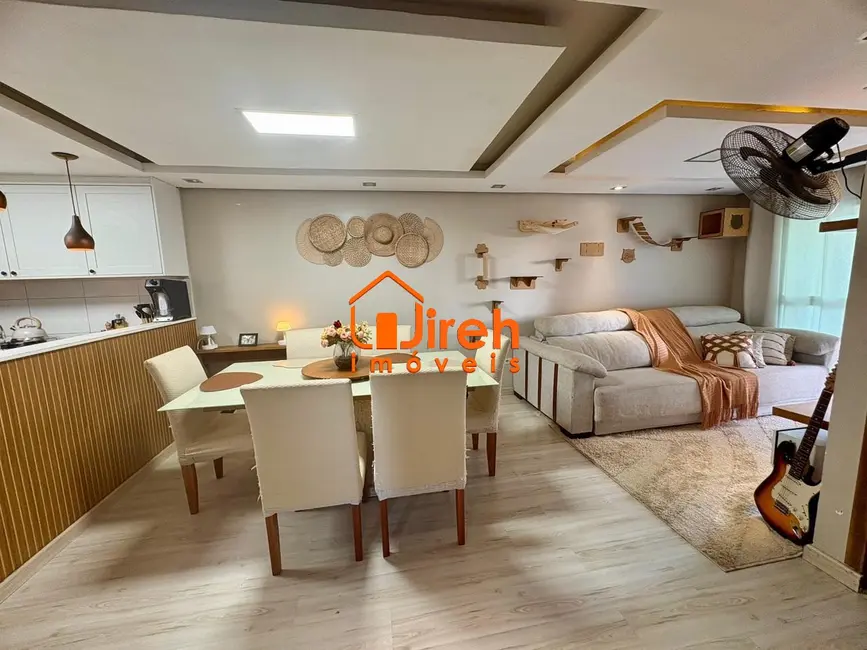 Foto 1 de Apartamento com 3 quartos à venda, 80m2 em Parque São Vicente, Maua - SP