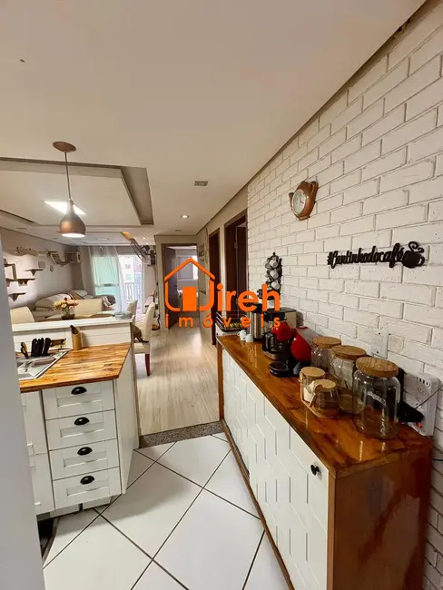 Foto 4 de Apartamento com 3 quartos à venda, 80m2 em Parque São Vicente, Maua - SP