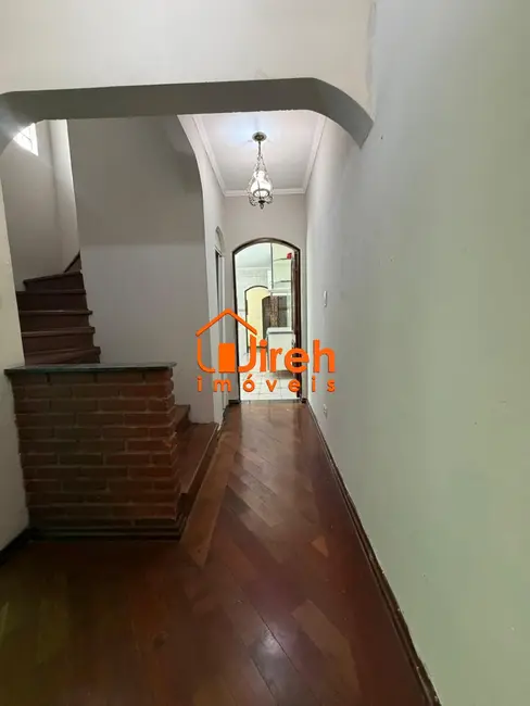 Foto 8 de Sobrado com 3 quartos à venda, 194m2 em Parque São Vicente, Maua - SP