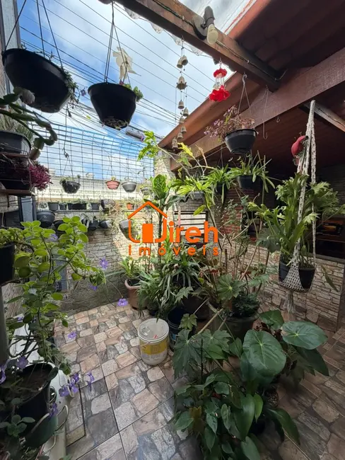 Foto 6 de Casa com 2 quartos à venda, 99m2 em Vila Assis Brasil, Maua - SP